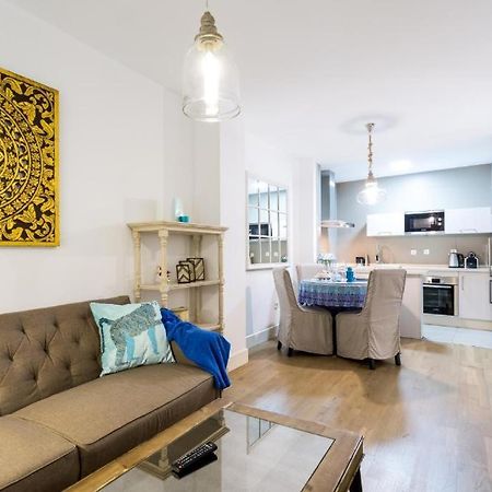 Atrivm San Julian Apartment Sevilla Eksteriør billede