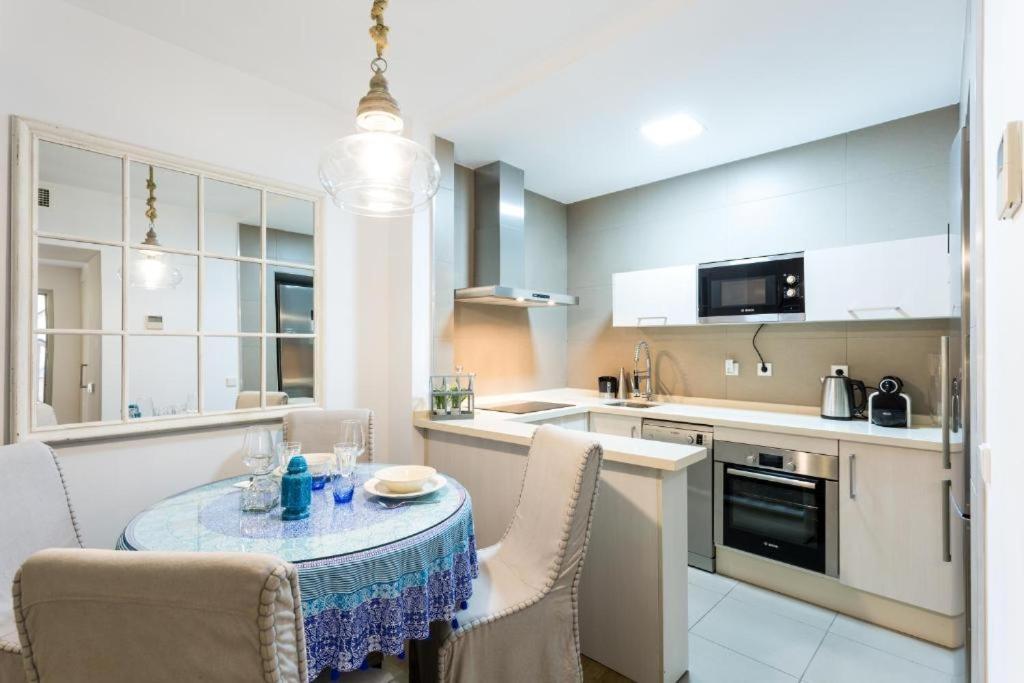 Atrivm San Julian Apartment Sevilla Eksteriør billede